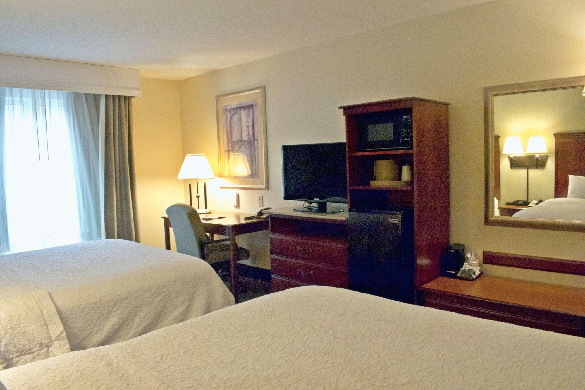 Hampton Inn Ithaca Esterno foto